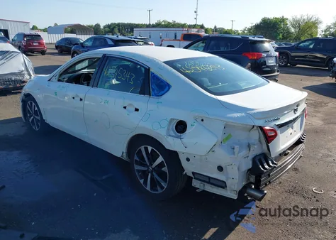 2018 Nissan Altima 2.5 Sr из США, поврежденный, VIN 1N4AL3AP1JC140640